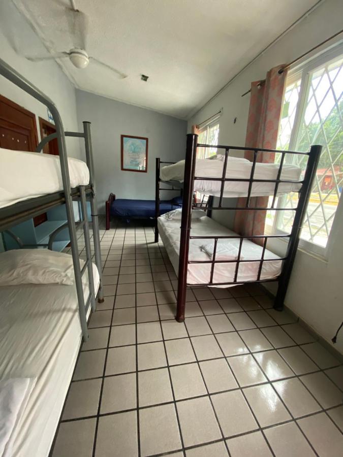 Casa Baklahar Andromeda Hotel Bacalar Buitenkant foto